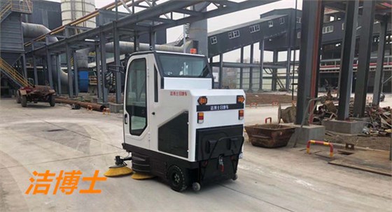 1980全封閉掃地車(chē)