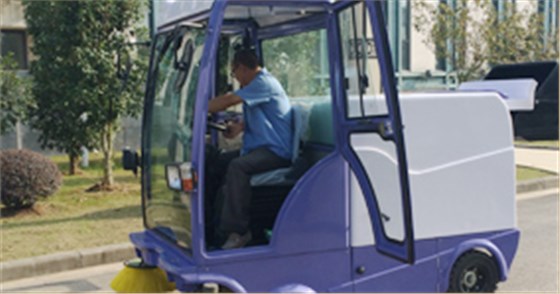 免費對客戶(hù)進(jìn)行操作培訓