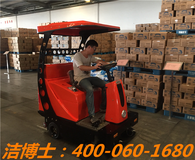 潔博士駕駛掃地車(chē)客戶(hù)案例—金橋制鹽