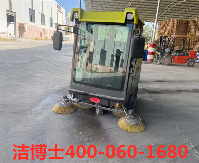 潔博士駕駛掃地機客戶(hù)案例-江西建仕新材料科技有限公司